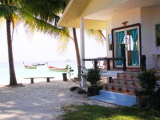 Lipe Resort 3*