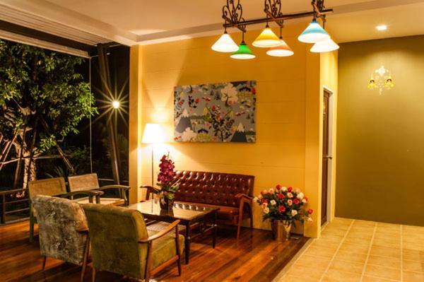 Resort Aroonsawad Riverview Prachinburi