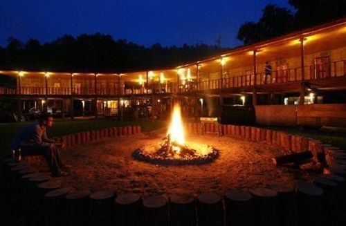 Resort Karen Hill Tribe 2*