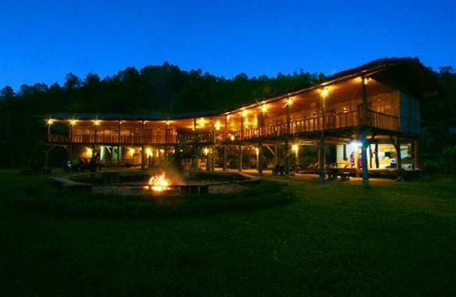 Karen Hill Tribe Resort