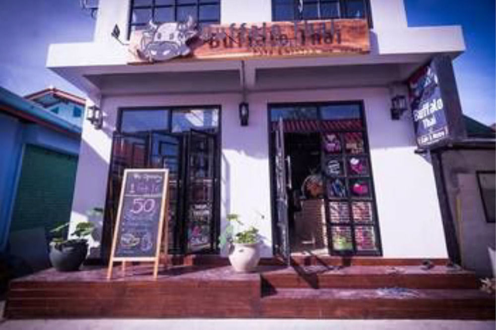 Buffalo Thai Cafe & Bistro Hotel