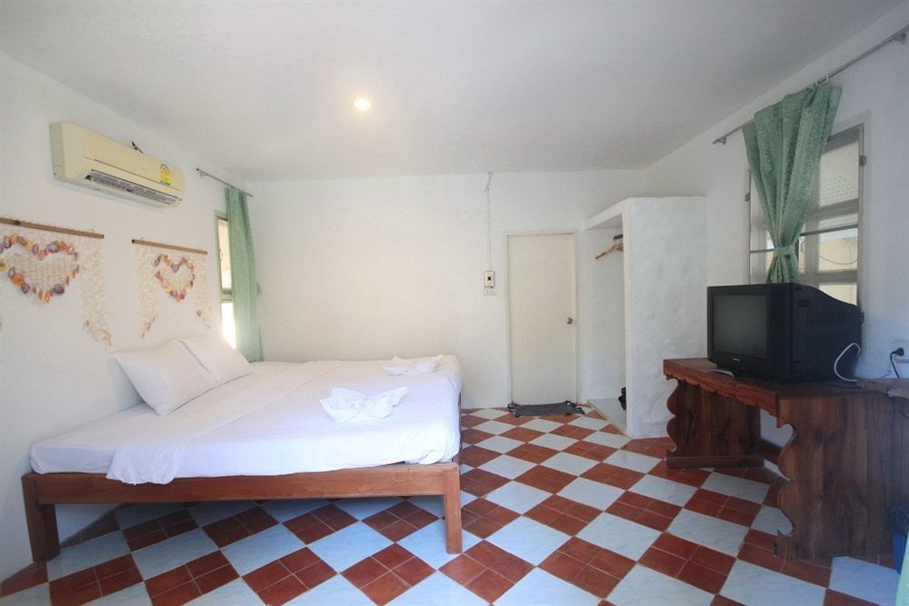 Lipe Resort 3*