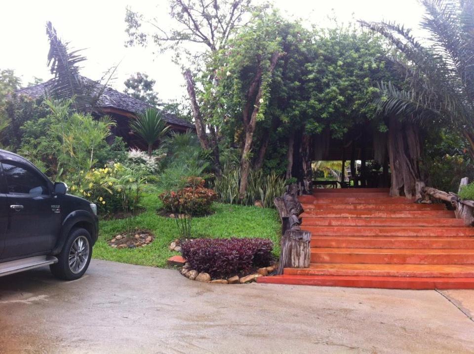 Mokfahsai Resort Tak
