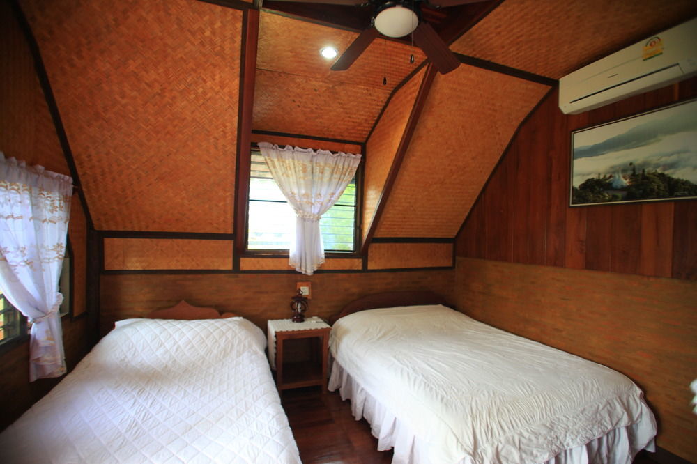 Ban Phumon Talang Resort