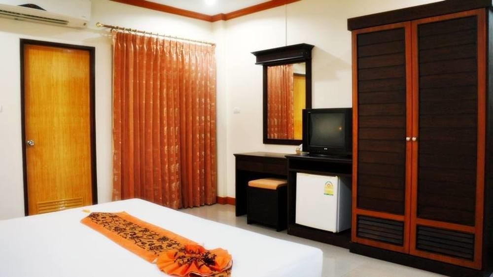Komaree Apartment