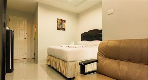 Hotel Nnj House Patong