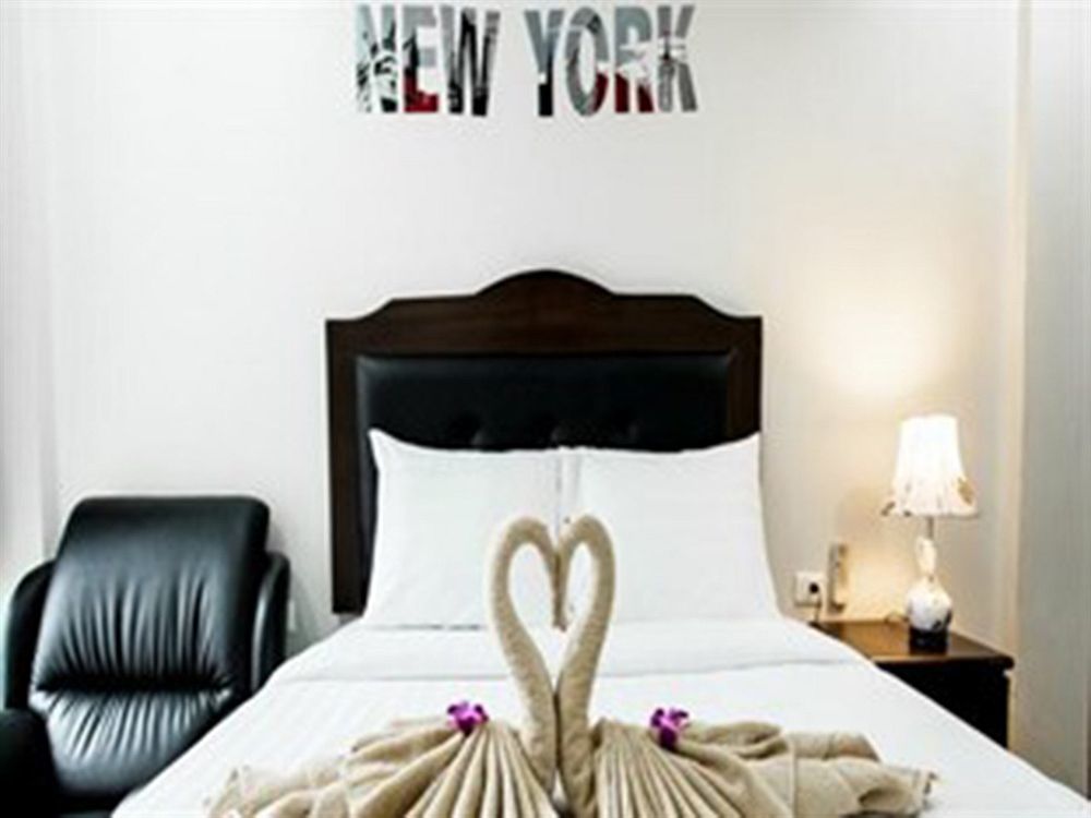 Hotel Nnj House Patong