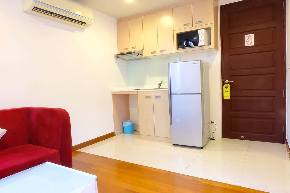 Art Patong 4*