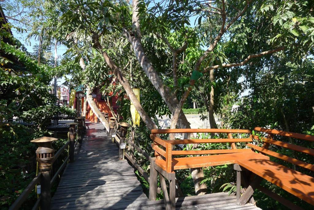 P&p Coffee & Maesariang Resort Mae Sariang