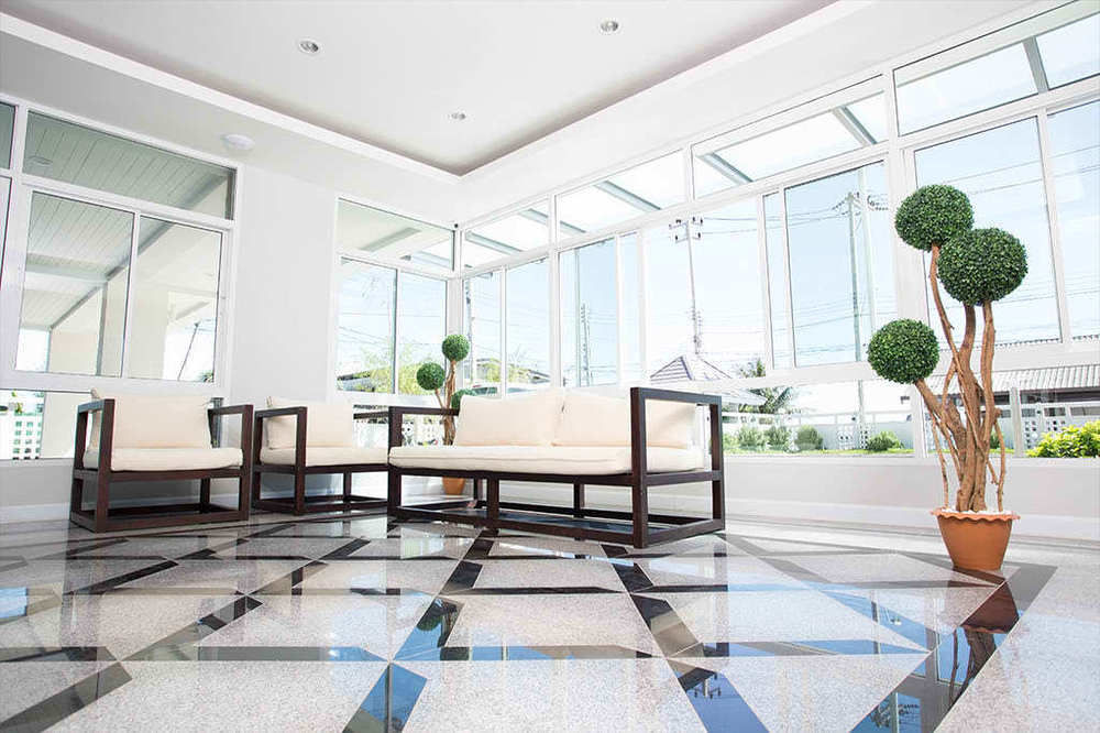 Bbg Seaside Luxurious Service Bang Saen