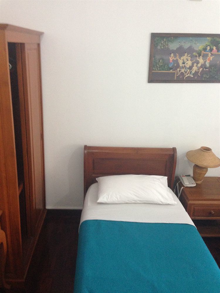 Wiriya House Hostel