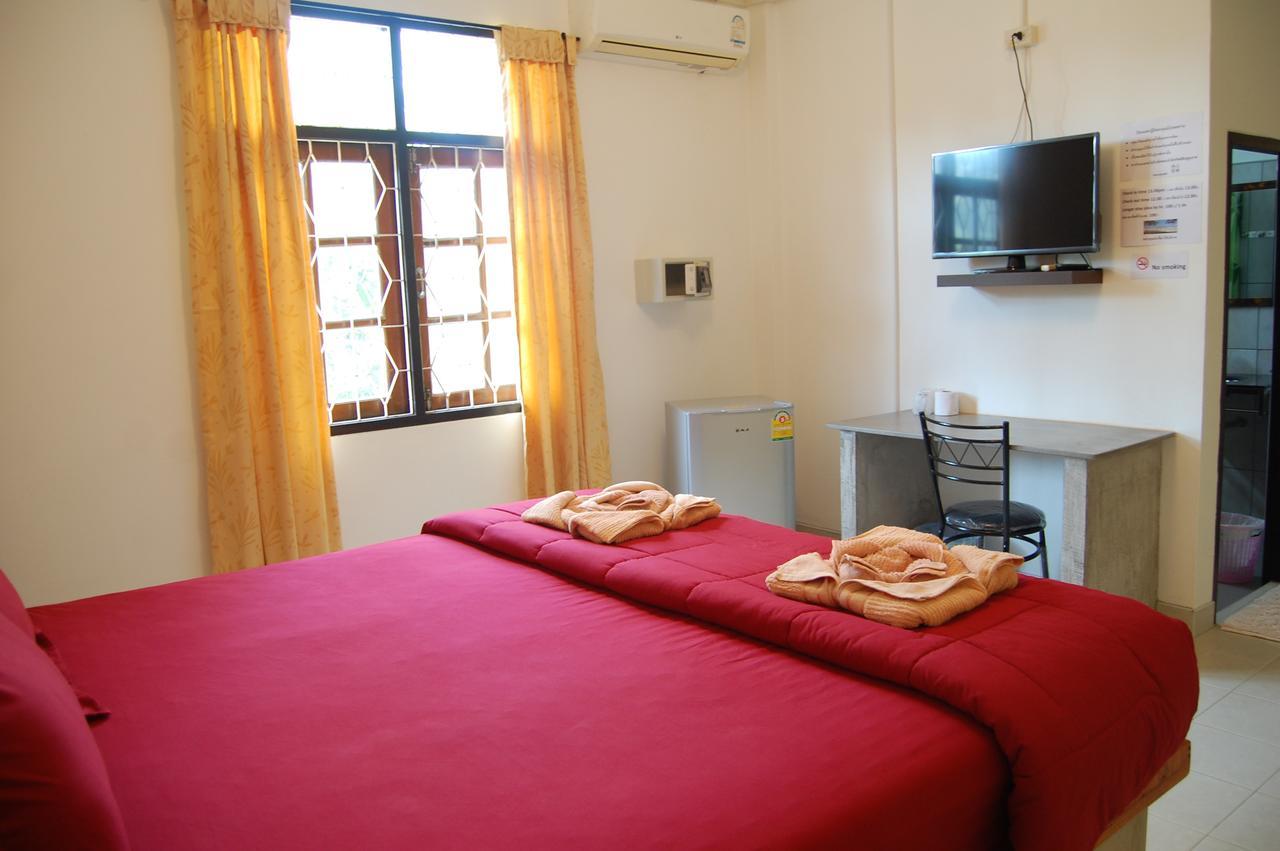 Hotel Sea & 2*