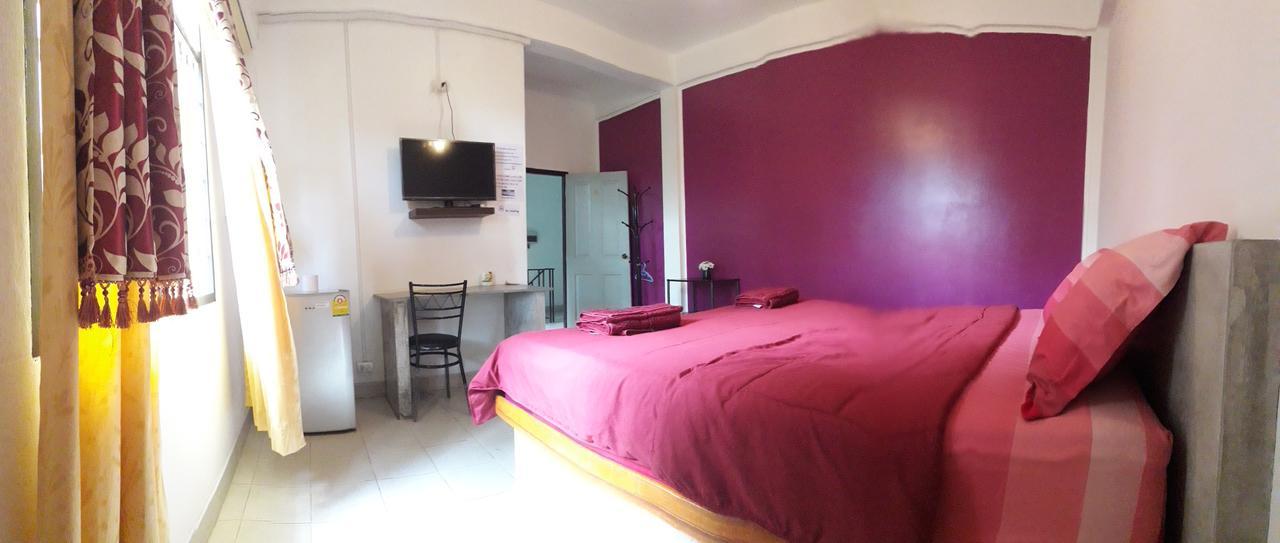 Sea & Hotel Cha-Am