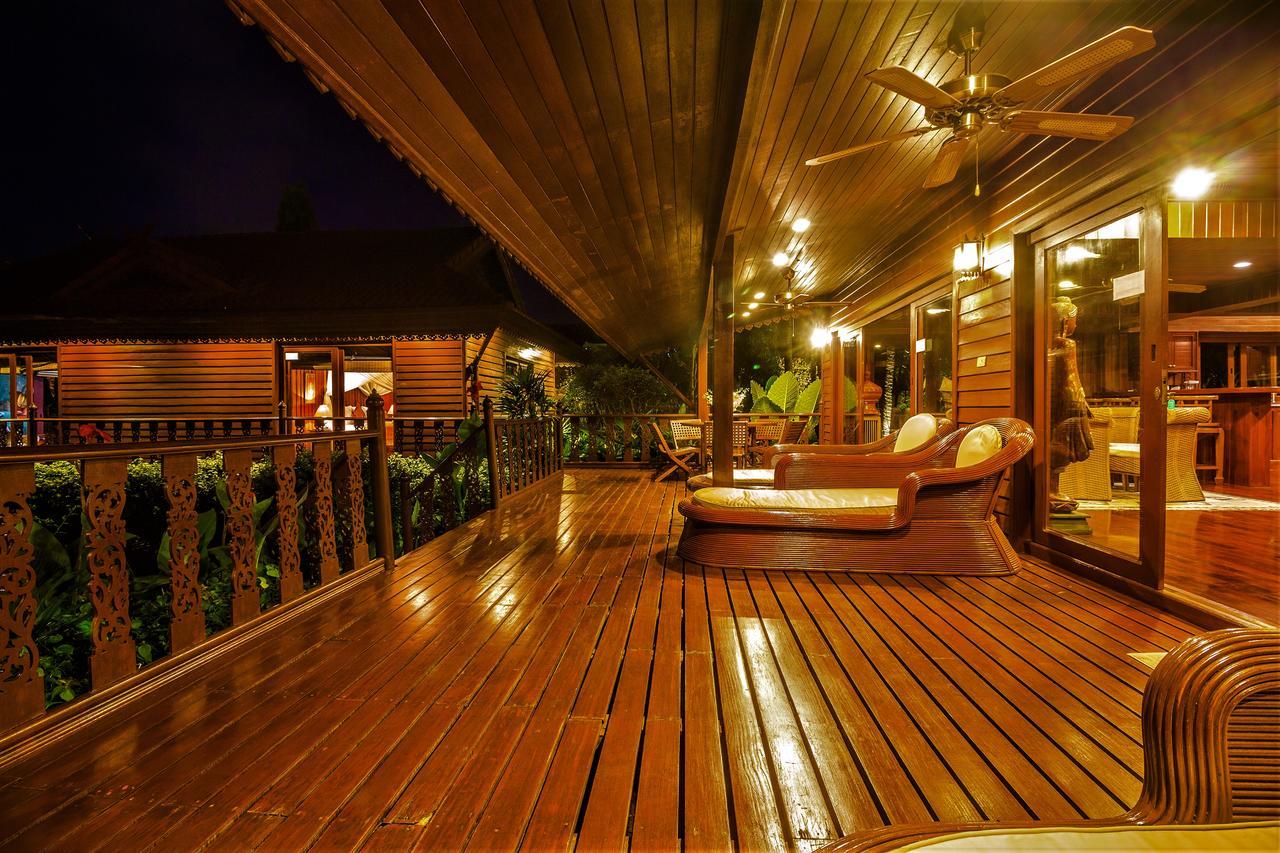 Hotel Erawan 4*