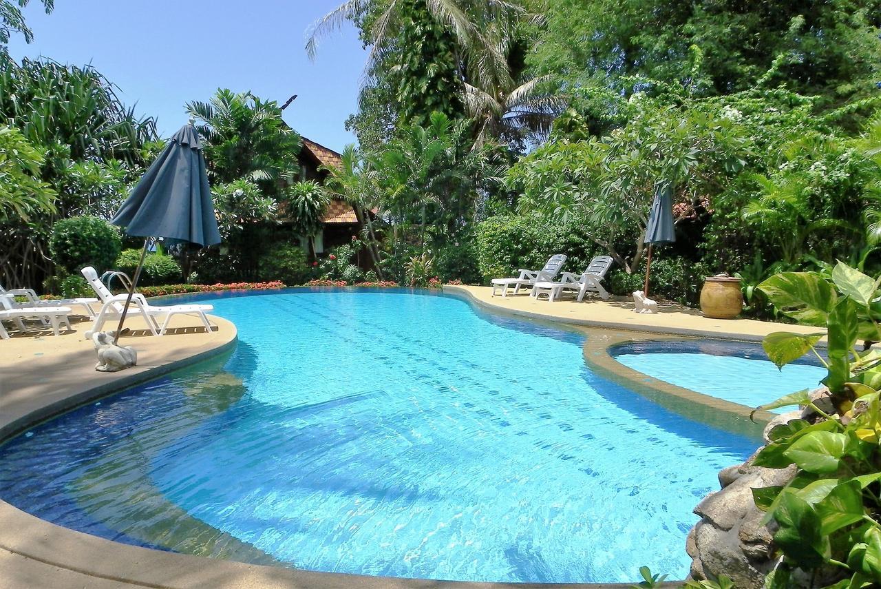 Villa Fleur At Beachfront With Private Pool And 20m To Beach Ban Bang Po