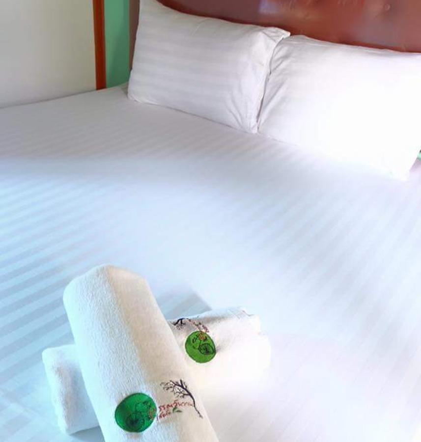 Suphan Wanwarn Guest house Suphan Buri