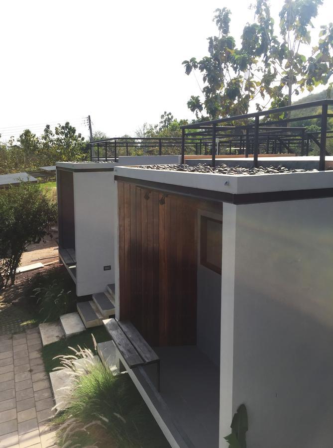 Varn Boutique Resort 2*