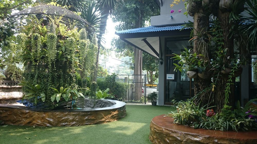 Hotel First And Frang - Koh Phangan Thongsala