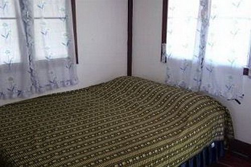 Royal Orchid Hotel 2*