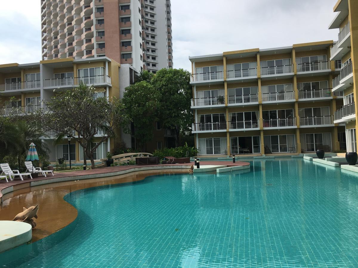 Seaside At Apartment