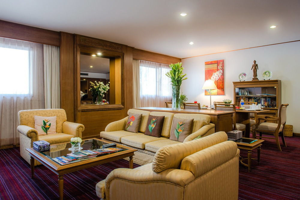 Sima Thani Hotel 4*