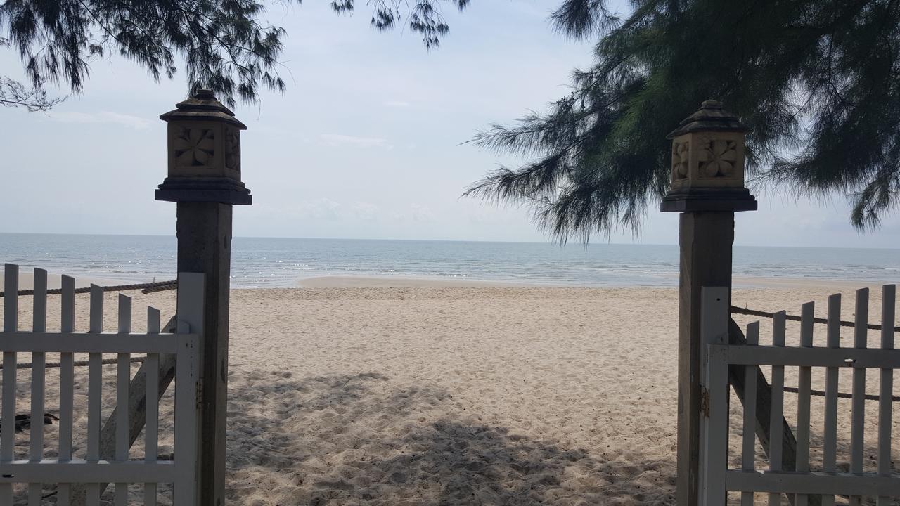Baan Kratom Tong By The Sea *