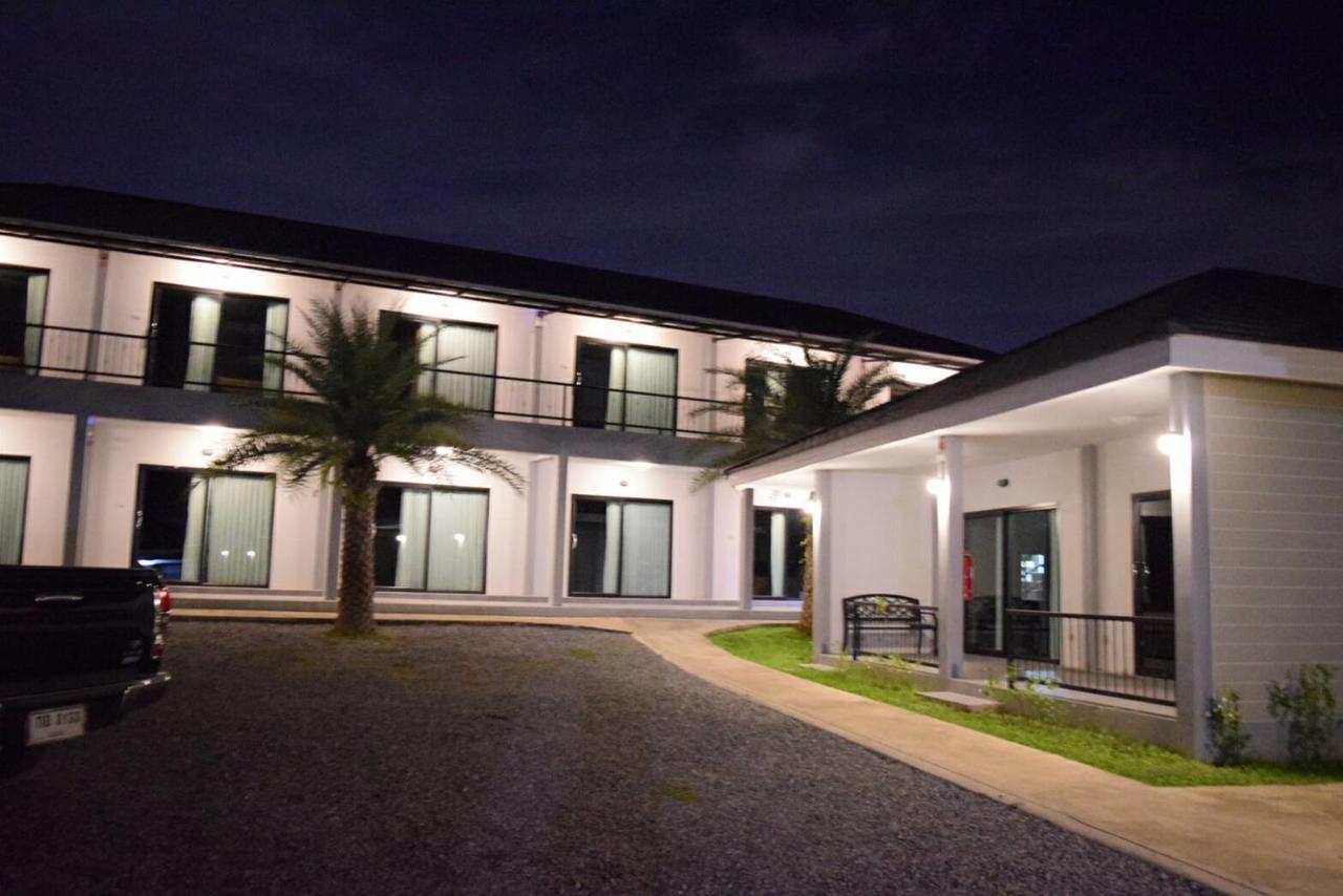 Siriniran Guest house Sattahip