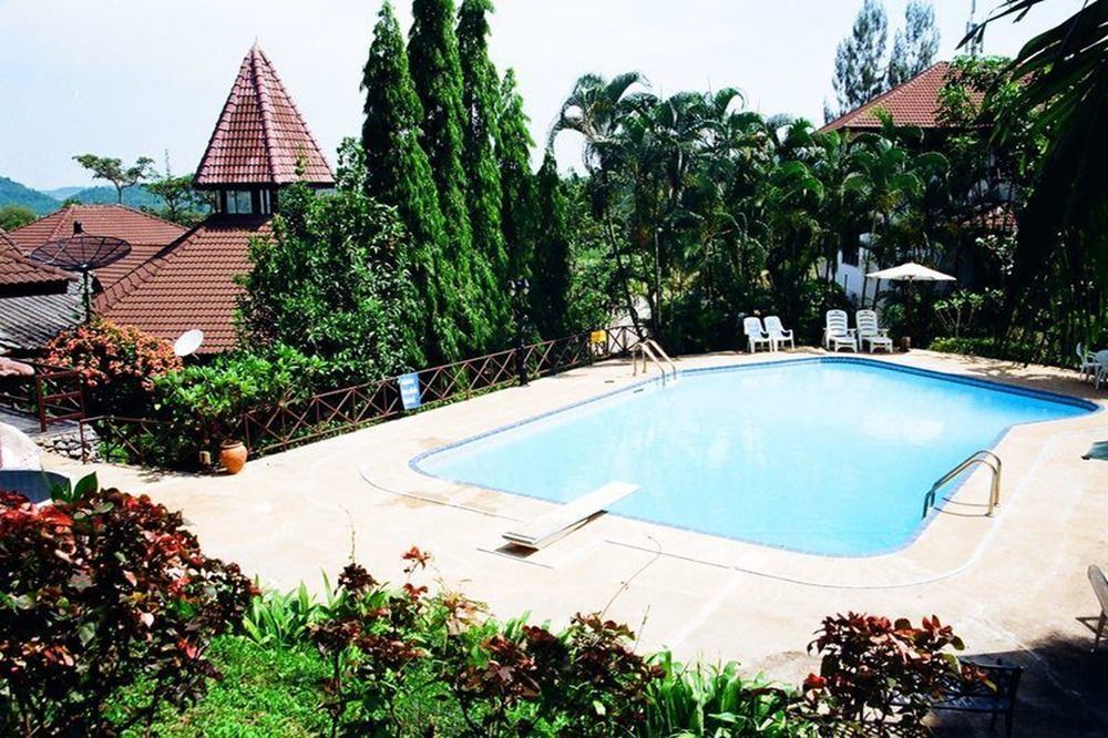 Khao Yai Wanalee And