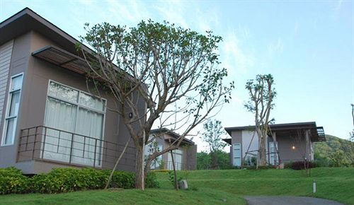 Hommuenlee Hill 4*