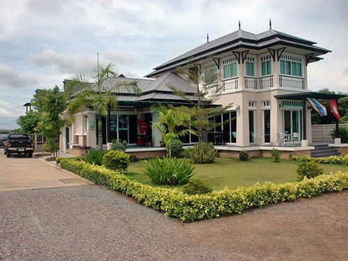 Baan Faa Talaychan Resort 2*