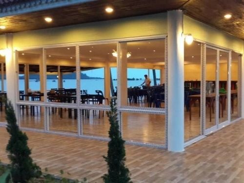Star Light And Restaurant 3*
