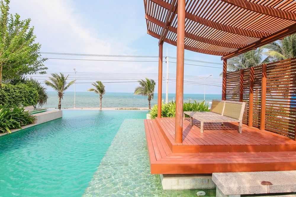 Pranaluxe Pool * Pran Buri