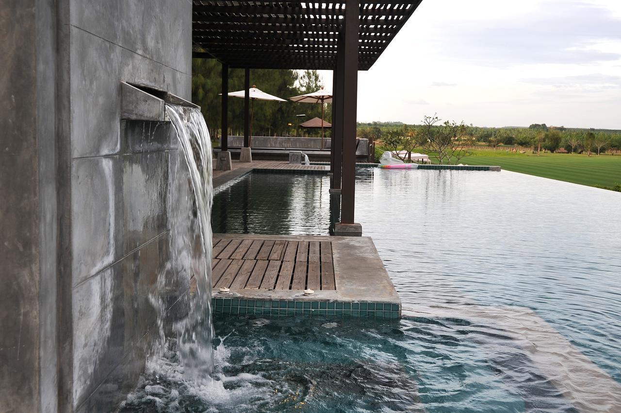 Resort The At Polo Escape