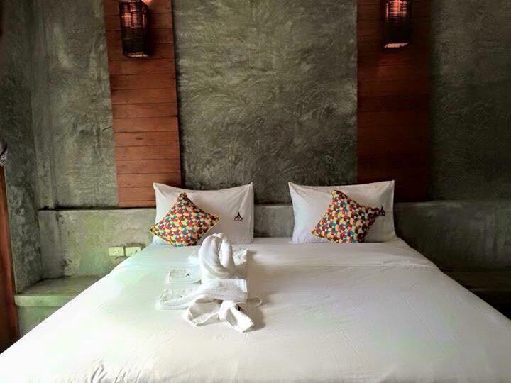 Ruean Thai Nai Bang By Pansak Resort Surat Thani