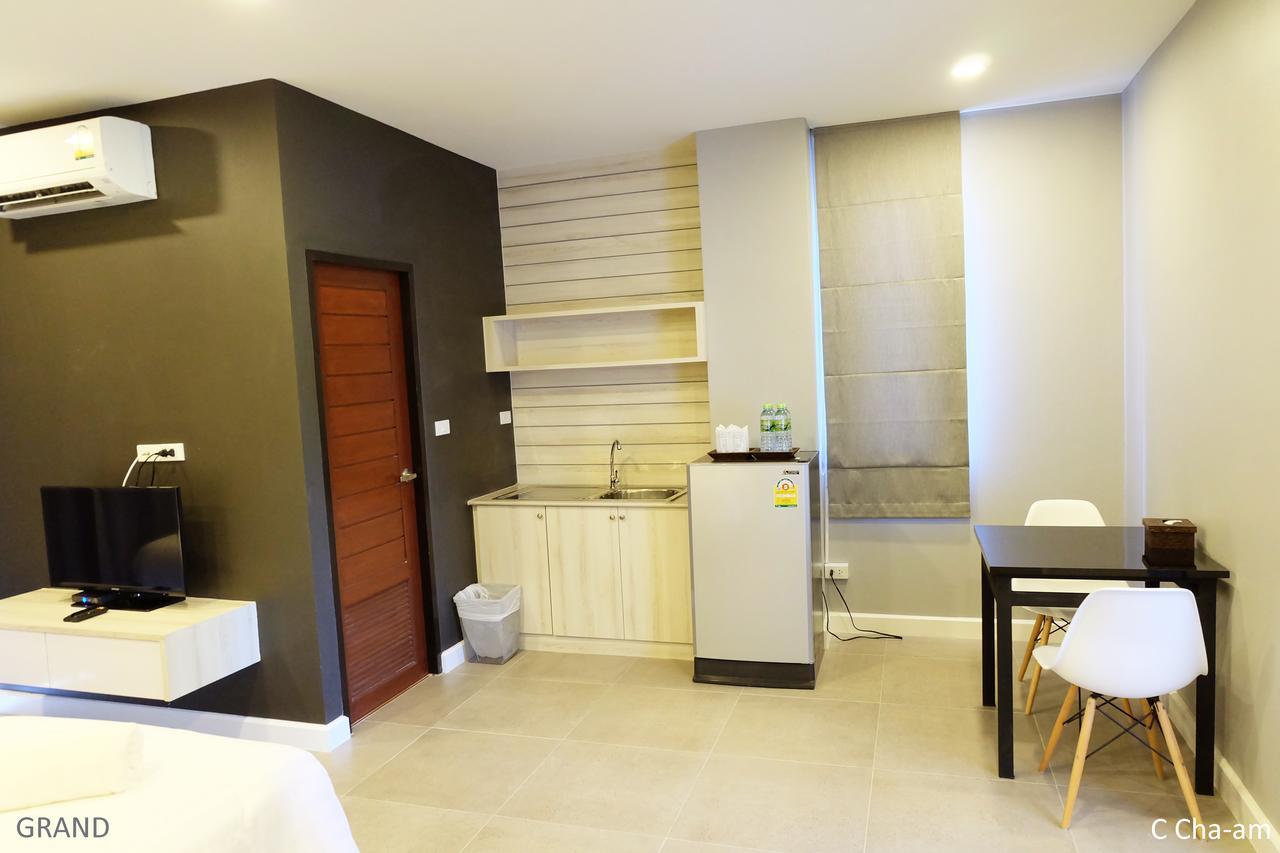 C Hotel Cha-Am