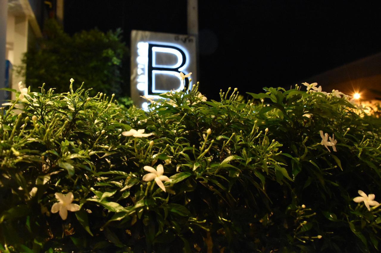 B Boutique