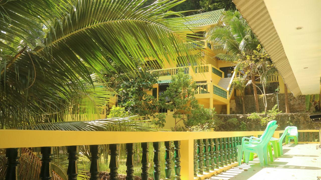 Island 2* Koh Chang