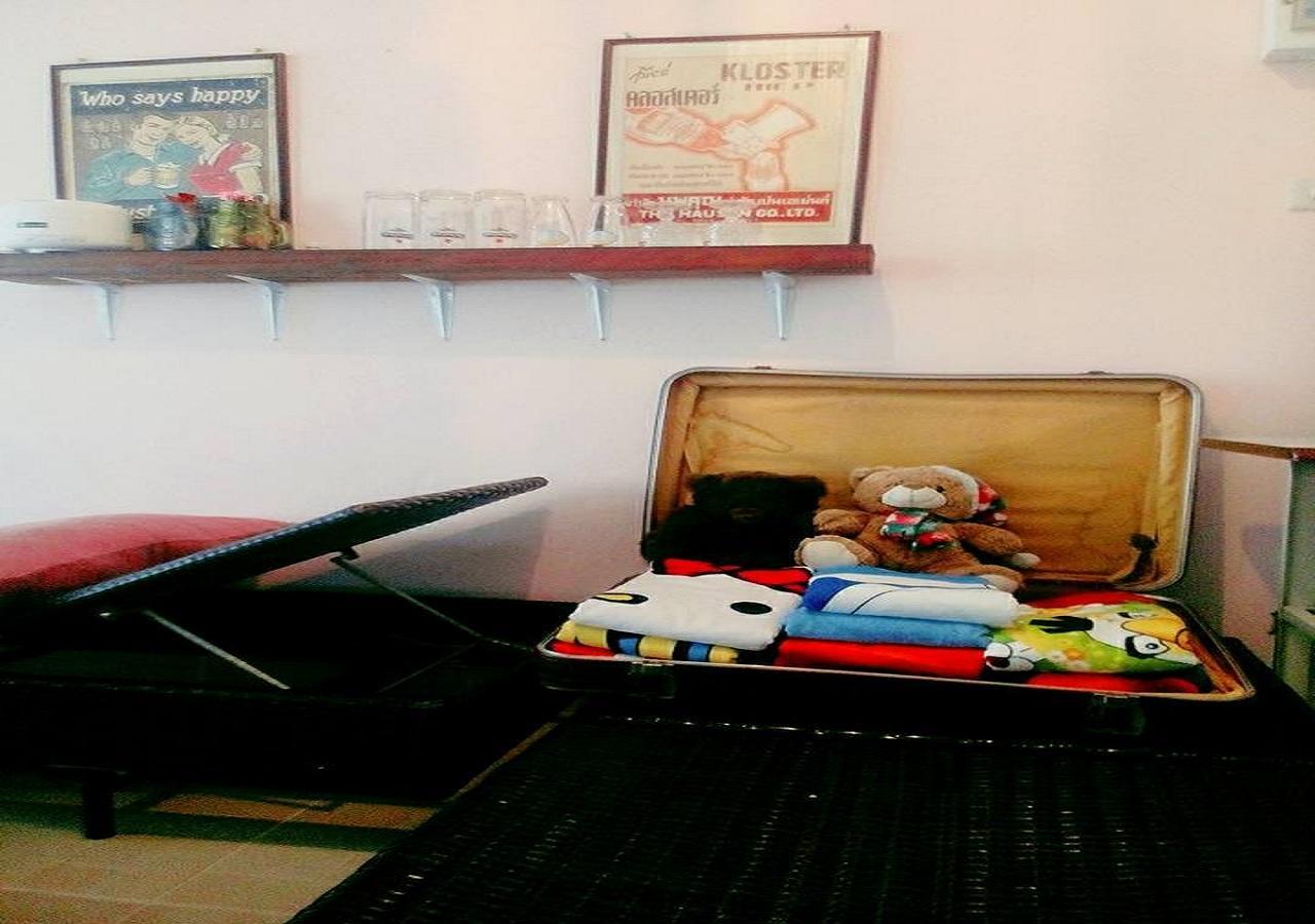 Guest house บ้านพักสัตหีบ Jk Marine House 2*