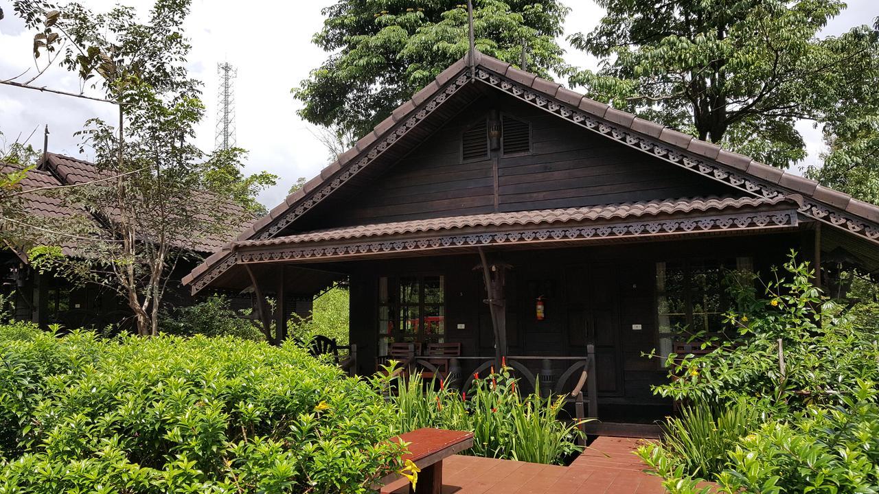 Montania Lifestyle 3* Khao Sok National Park
