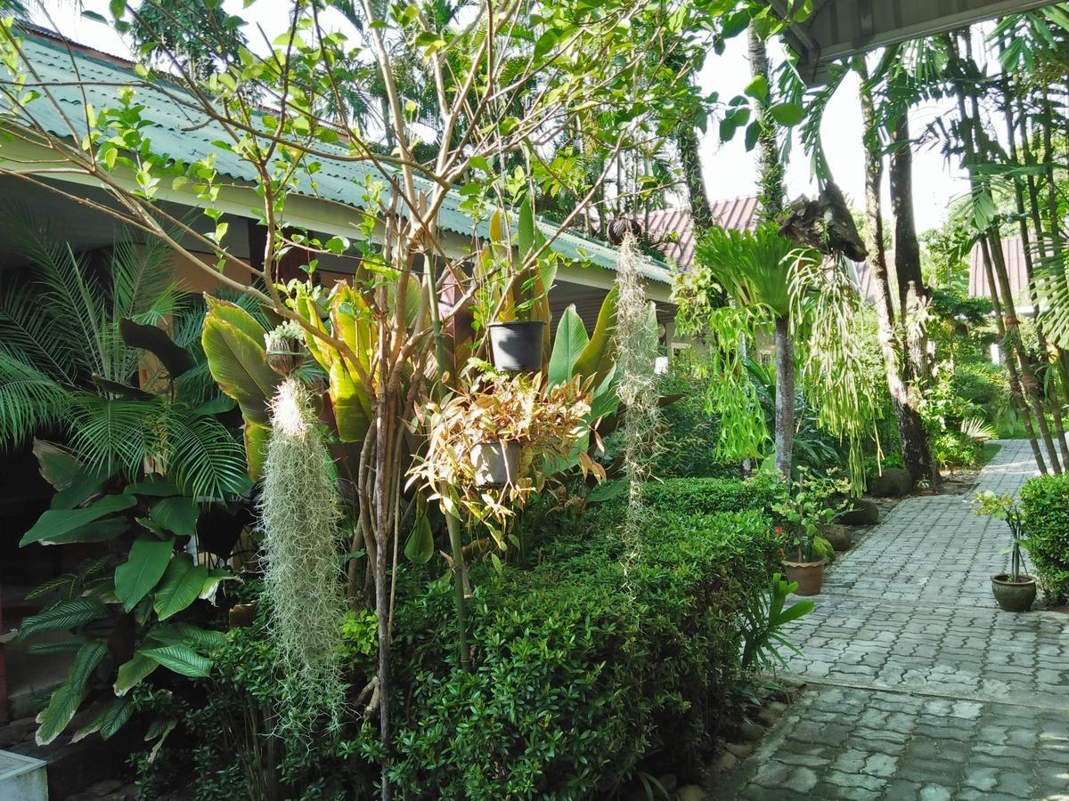 Khaolak Tusneem