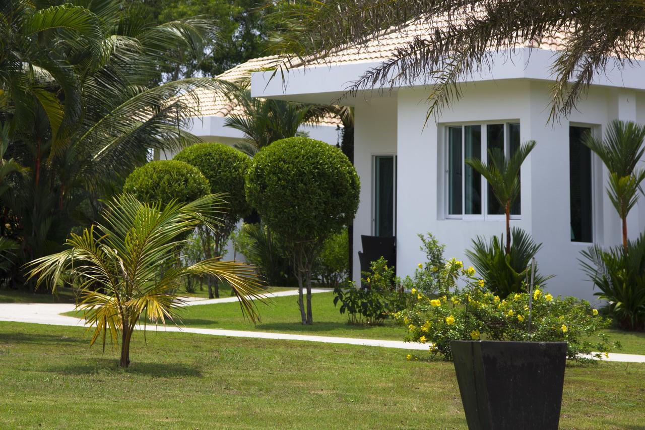 Mango Resort