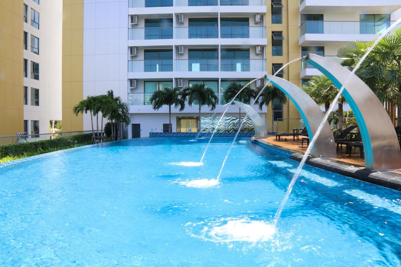 The Peak Towers Sea View Apartment