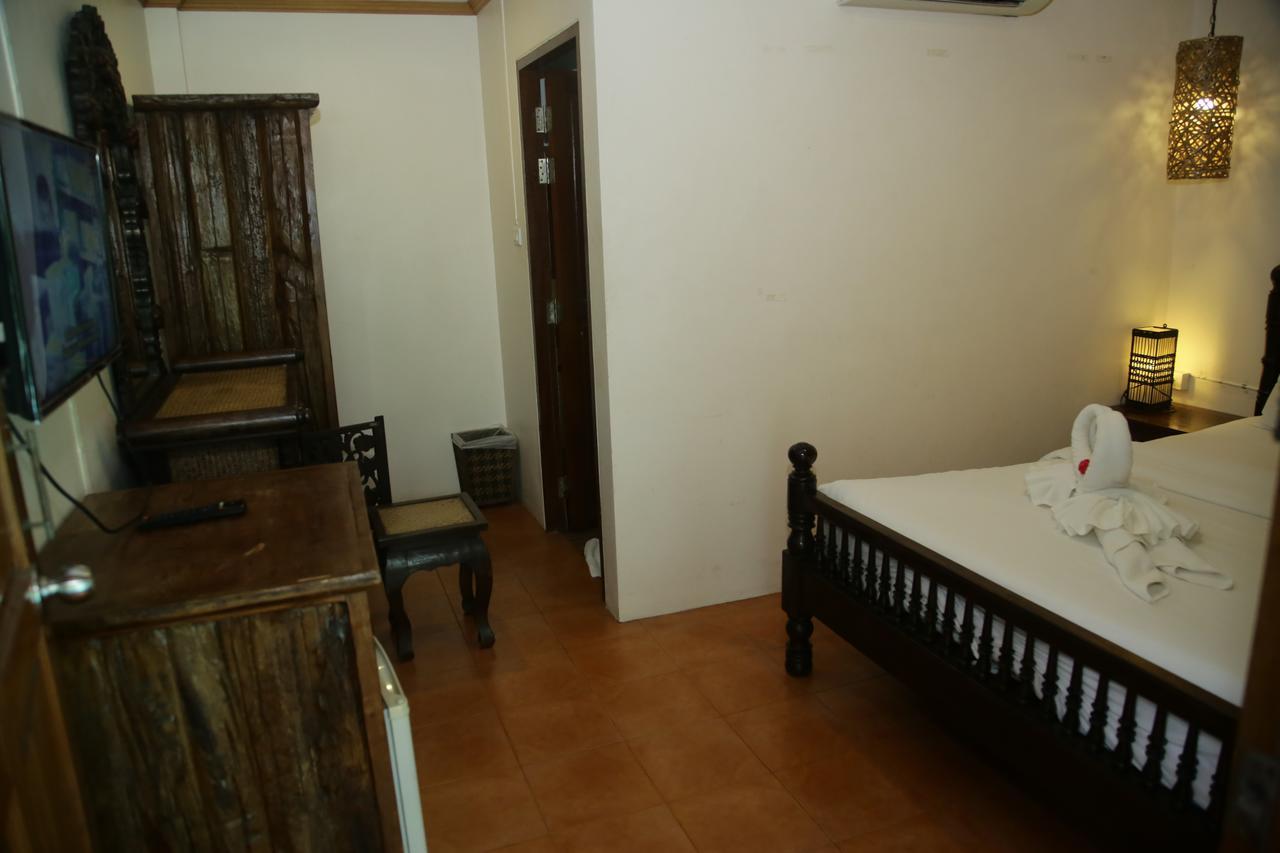 J.t. House 2* Phi Phi Don