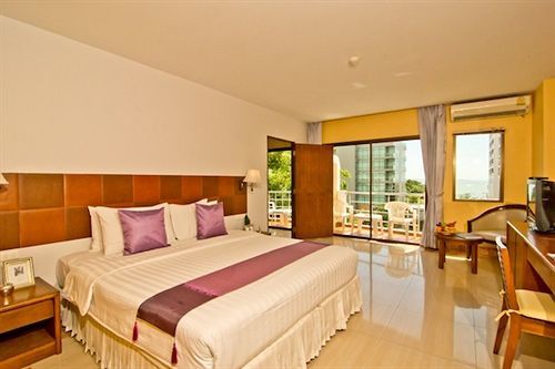 Best Beach Villa Hotel Pattaya