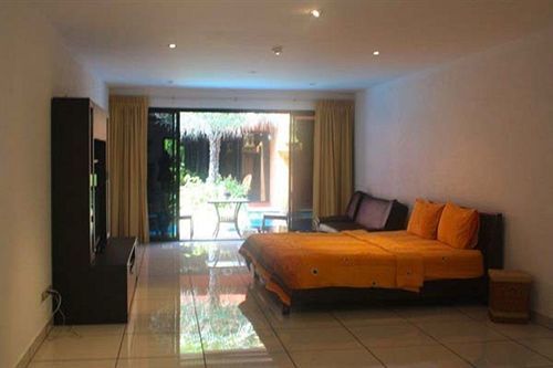 The Retreat Hotel
