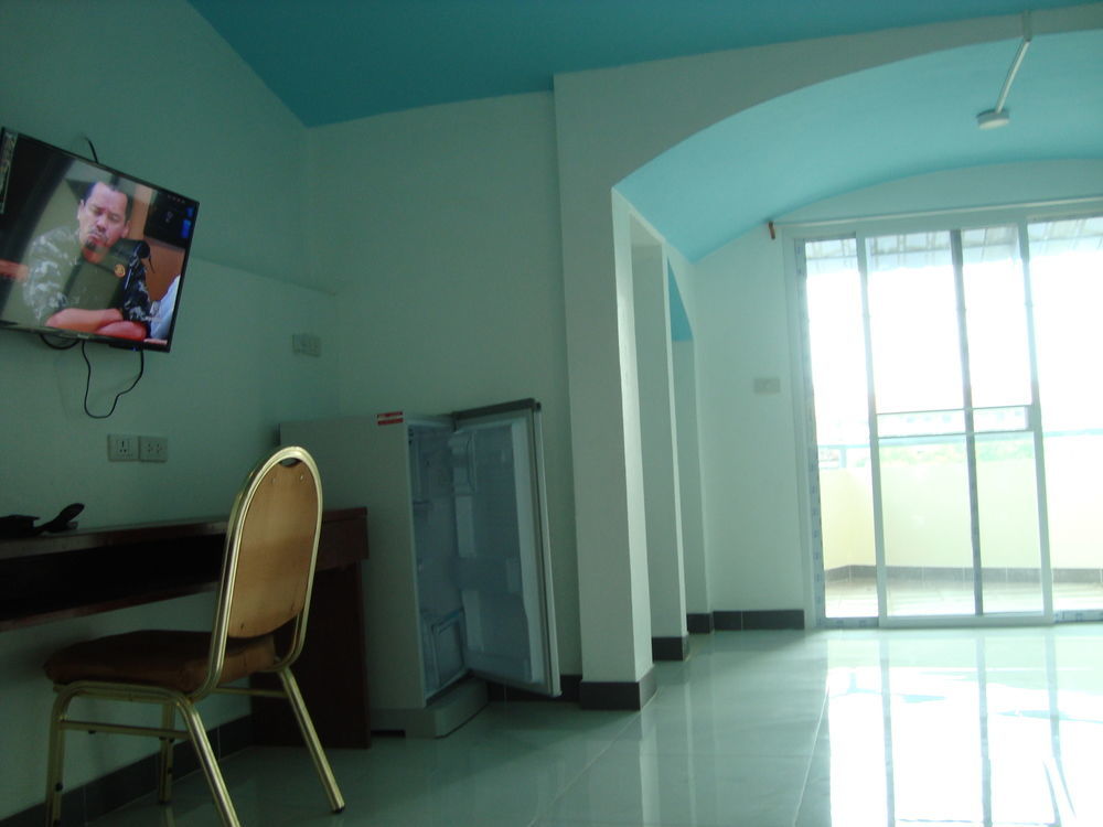 Apartment Hill *