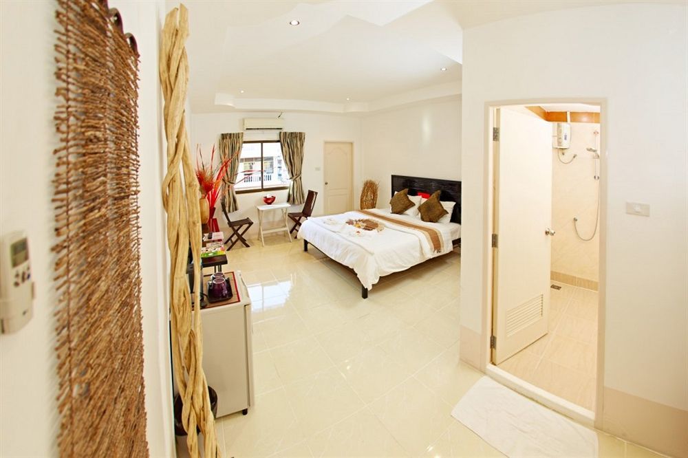 Hotel Nirvana Couture 3*