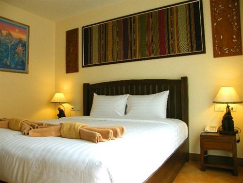 Inn The Red Balcony Pattaya