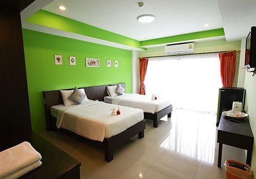 Oyo 75367 Ud Pattaya Hotel 4*