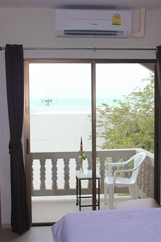 Lodge Honey Pattaya